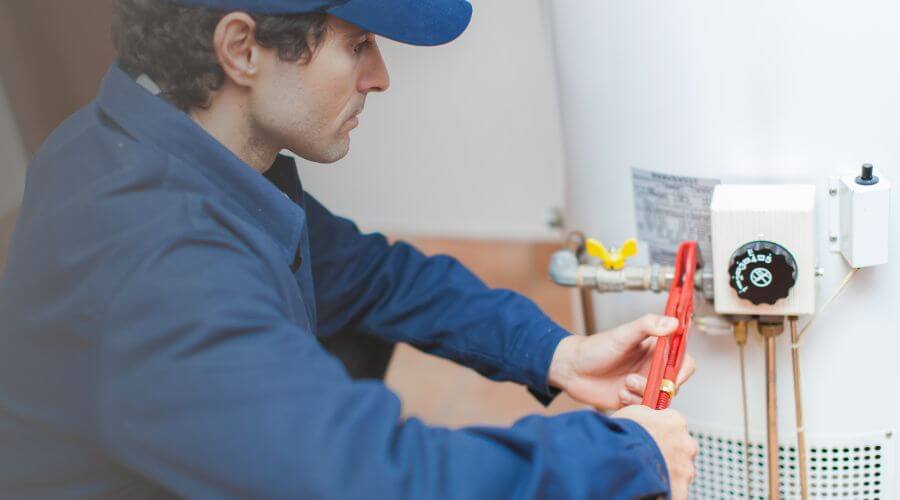 Professional emergency plumbing in Des Moines, IA